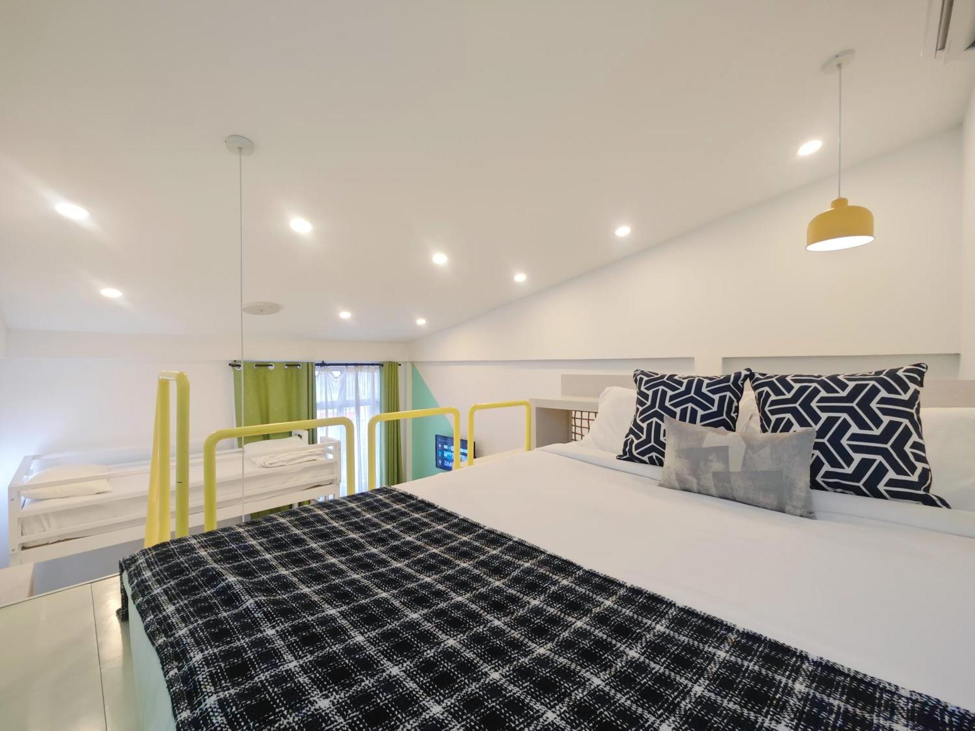 Ostay Asoke Bangkok Makkasan Exterior foto