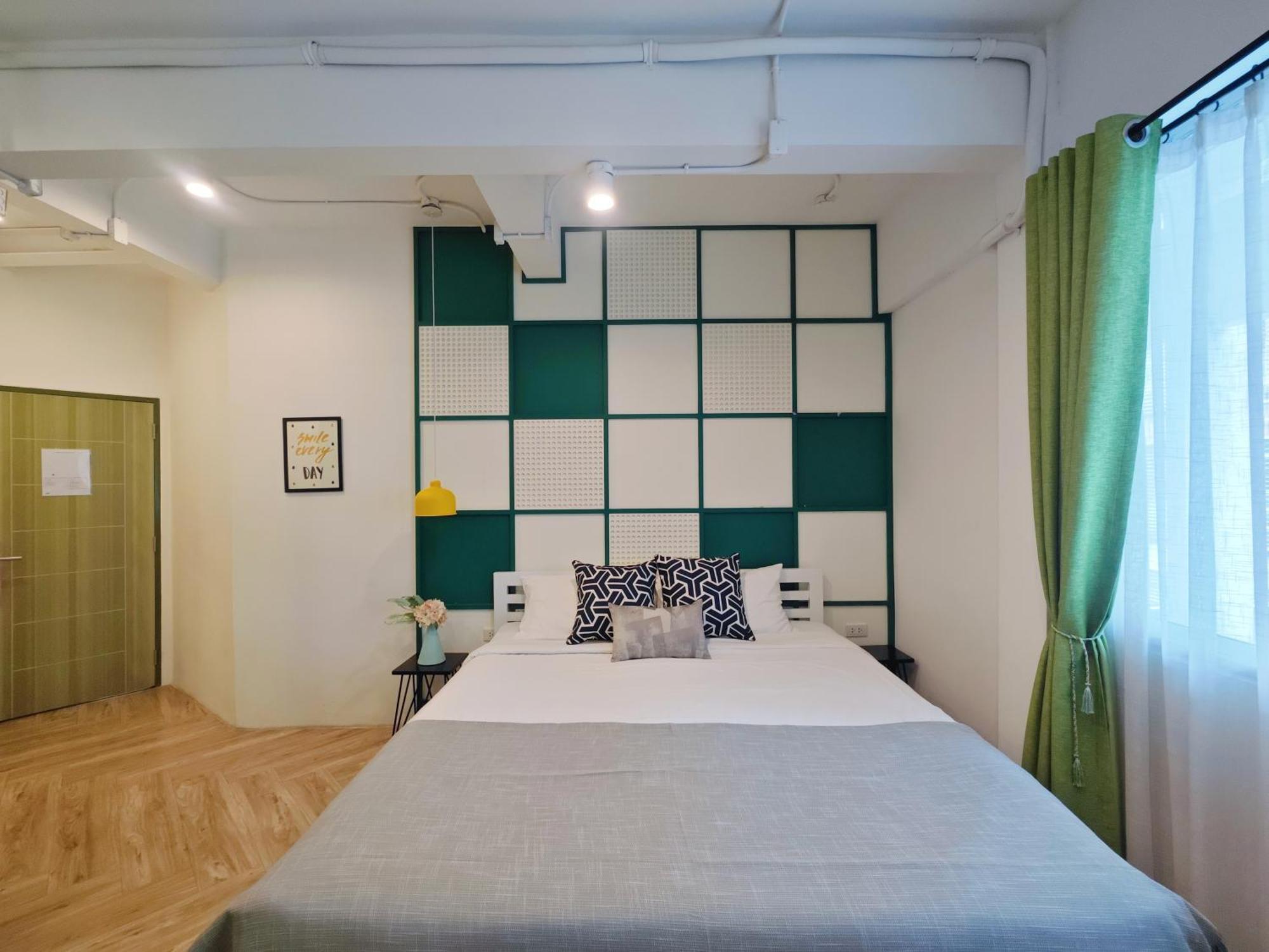 Ostay Asoke Bangkok Makkasan Exterior foto